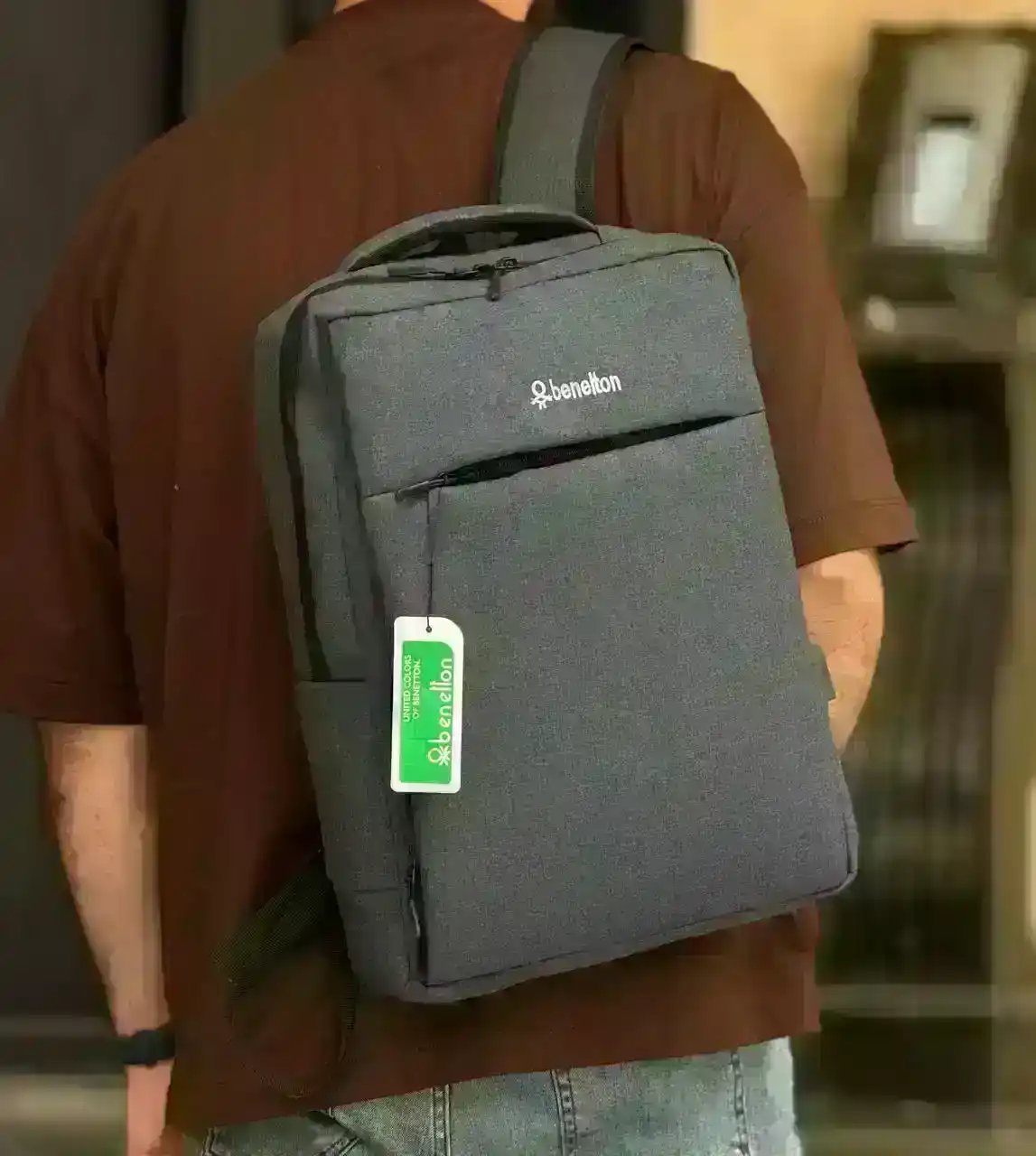 عکس کوله پشتی بنتون مدل b1315 مناسب برای لپ تاپ 15.6 اینچ