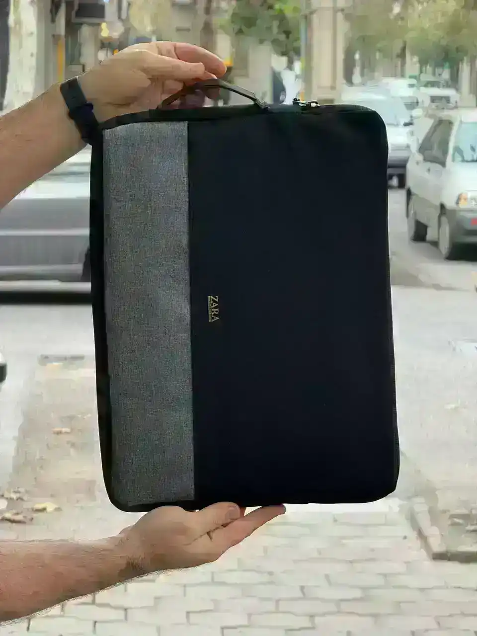 کاور ضد ضربه زارا مناسب برای لپتاپ 13 اینچ